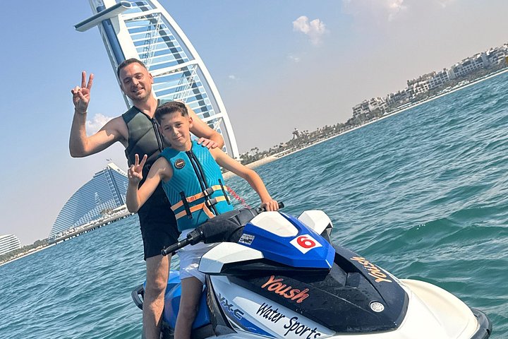 Jet-Ski-Tour um den Burj Al Arab in Dubai mit atemberaubendem Blick auf die Skyline und die Küste, Foto 36 | wizardtrip