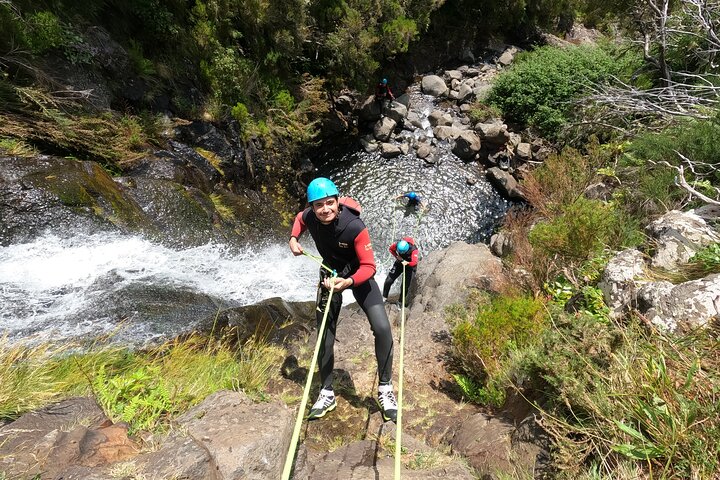 Beginner canyoning adventure in Madeira with rappels, jumps, and slides in a natural park, photo 21 | wizardtrip