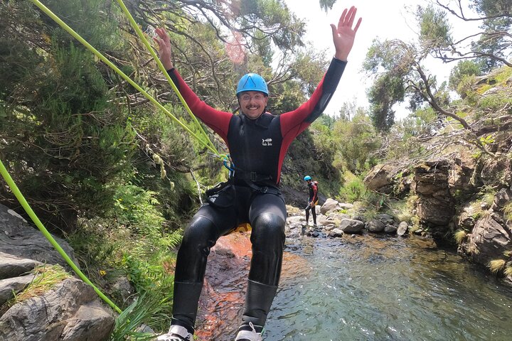 Beginner canyoning adventure in Madeira with rappels, jumps, and slides in a natural park, photo 27 | wizardtrip