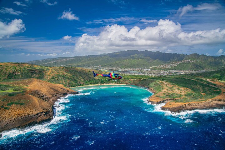 Tour en helicóptero sobre Oahu: Waikiki, Diamond Head y North Shore, foto 10 | wizardtrip