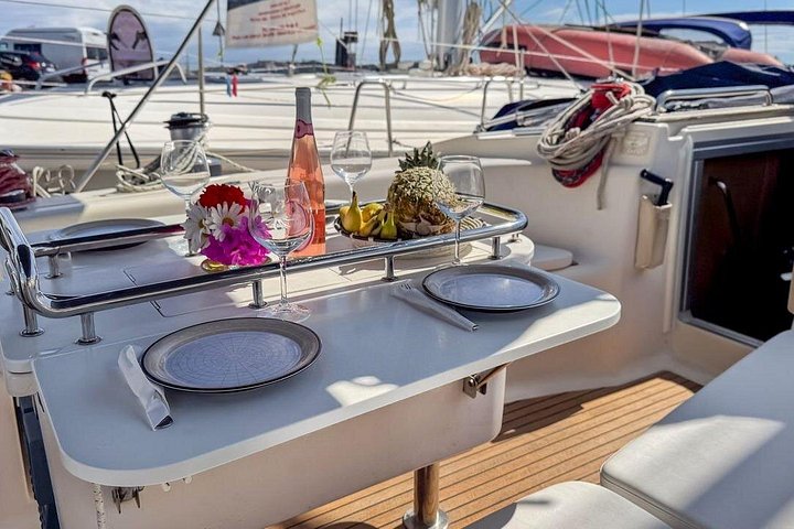 Tour in barca a vela nell'Arcipelago de La Maddalena, Sardegna, Italia, foto 32 | wizardtrip