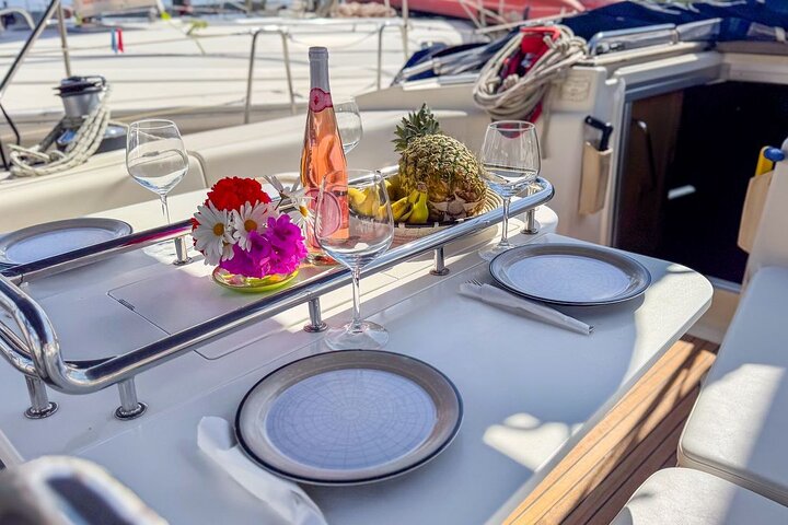 Tour in barca a vela nell'Arcipelago de La Maddalena, Sardegna, Italia, foto 40 | wizardtrip
