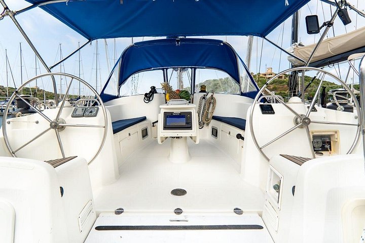 Sailing boat tour in the La Maddalena Archipelago, Sardinia, with swimming and snorkeling stops, photo 6 | wizardtrip