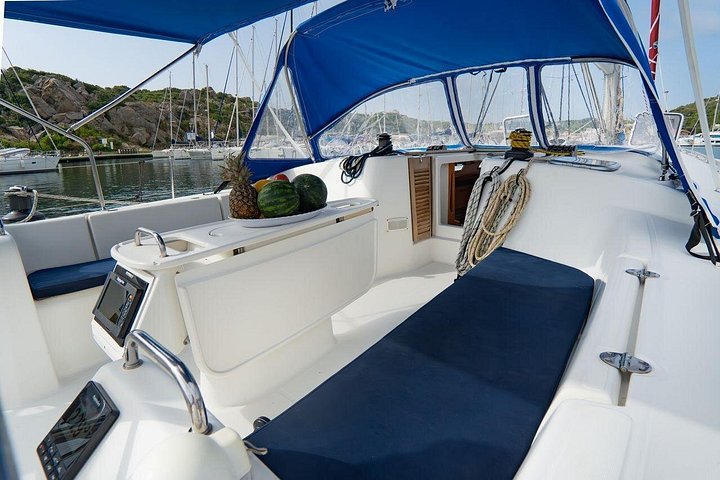 Sailing boat tour in the La Maddalena Archipelago, Sardinia, with swimming and snorkeling stops, photo 20 | wizardtrip