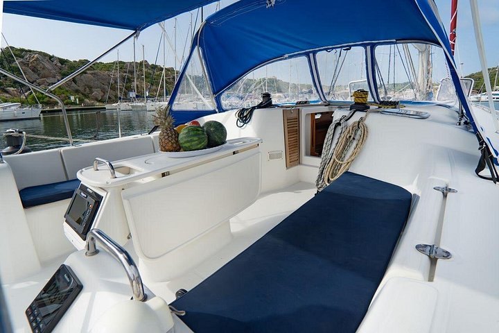 Sailing boat tour in the La Maddalena Archipelago, Sardinia, with swimming and snorkeling stops, photo 26 | wizardtrip