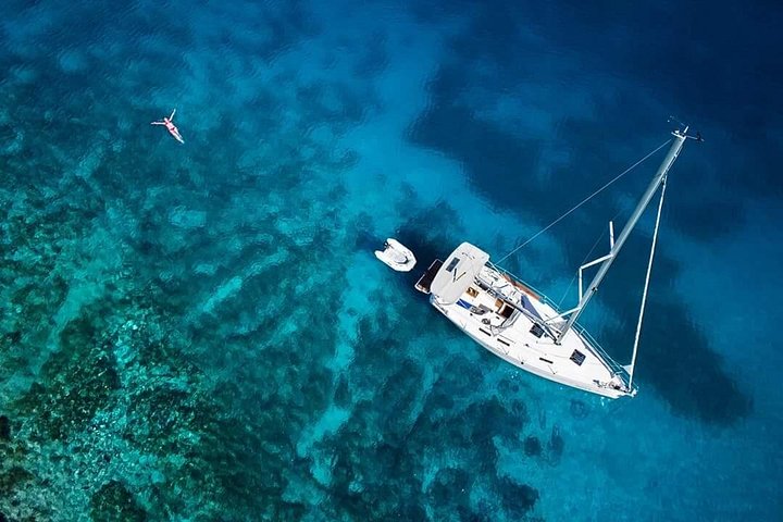 Sailing boat tour in the La Maddalena Archipelago, Sardinia, with swimming and snorkeling stops, photo 34 | wizardtrip