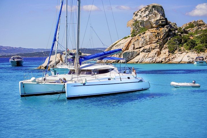 Catamaran Tour to La Maddalena Archipelago - Sport 2 | wizardtrip