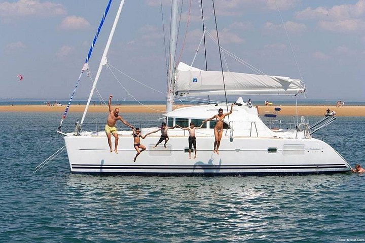 Passeio de catamarã explorando as águas turquesa e as ilhas do Arquipélago de La Maddalena, Sardenha, foto 29 | wizardtrip