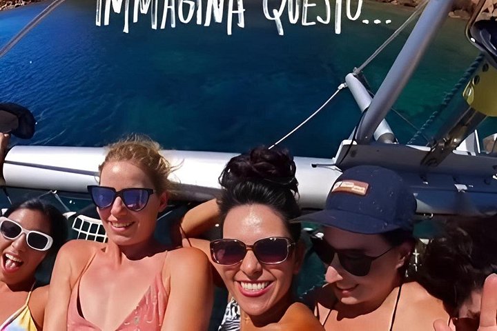 Passeio de catamarã no Arquipélago da Madalena, Sardenha, com natação e snorkeling em águas turquesa, foto 37 | wizardtrip