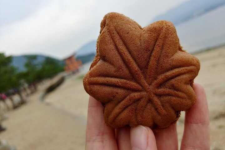 Hiroshima og Miyajima dagstur med Atombombekuppelen, Itsukushima-helligdommen og lokal mad, foto 41 | wizardtrip