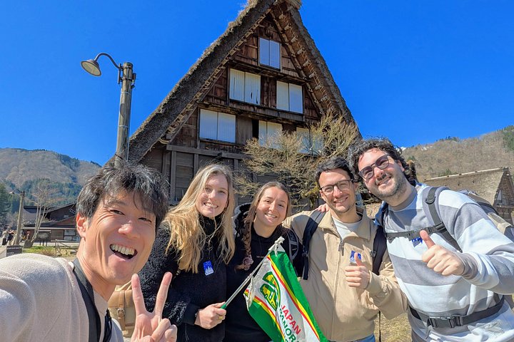 Ganztägige Tour von Kanazawa nach Shirakawa-go und Kanazawa Stadt mit kulturellen Erlebnissen, Foto 35 | wizardtrip