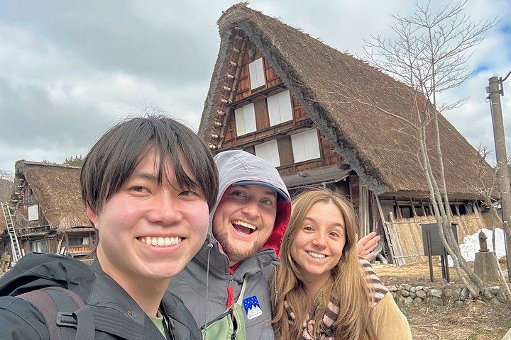Visita guiada à pitoresca aldeia de estilo Gassho de Shirakawa-go a partir de Kanazawa, Japão, foto 35 | wizardtrip