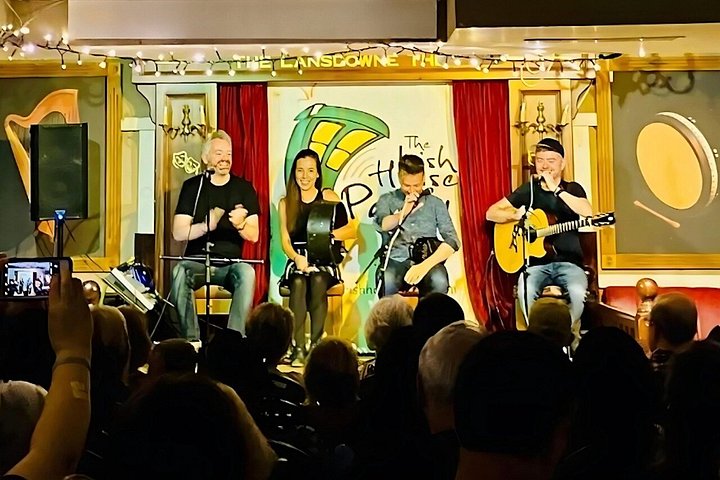 Upplev traditionell irländsk musik, dans och kultur på The Irish House Party i Dublin, foto 11 | wizardtrip
