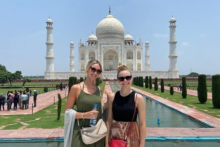 Dagtocht naar Taj Mahal vanuit Delhi per trein, inclusief Agra Fort en Gatimaan Express, foto 13 | wizardtrip