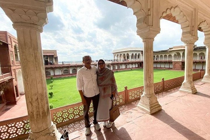 Dagtocht naar Taj Mahal vanuit Delhi per trein, inclusief Agra Fort en Gatimaan Express, foto 18 | wizardtrip