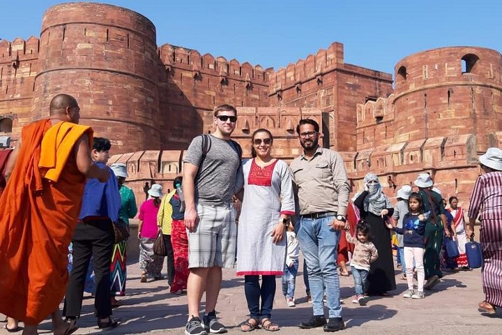 Dagtocht naar Taj Mahal vanuit Delhi per trein, inclusief Agra Fort en Gatimaan Express, foto 19 | wizardtrip