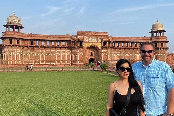 Dagtocht naar Taj Mahal vanuit Delhi per trein, inclusief Agra Fort en Gatimaan Express, foto 20 | wizardtrip