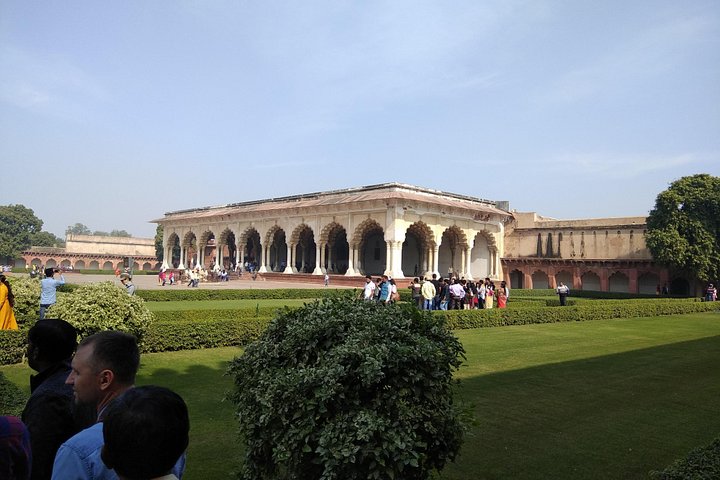Dagtocht naar Taj Mahal vanuit Delhi per trein, inclusief Agra Fort en Gatimaan Express, foto 29 | wizardtrip