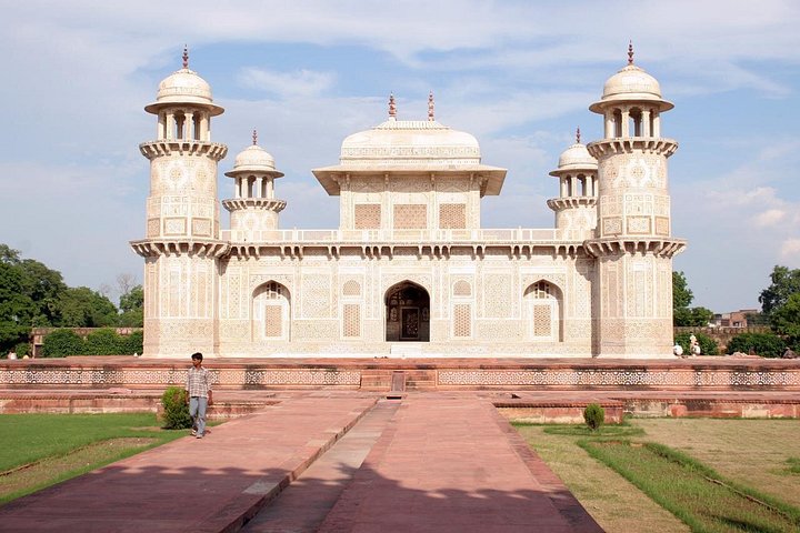 Dagtocht naar Taj Mahal vanuit Delhi per trein, inclusief Agra Fort en Gatimaan Express, foto 30 | wizardtrip