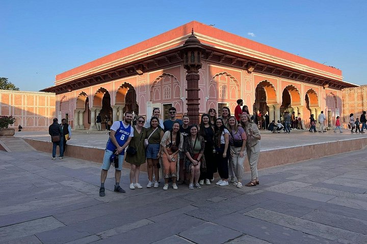 A private day tour to Jaipur from Delhi, showcasing Amber Fort, Hawa Mahal, and City Palace, photo 27 | wizardtrip