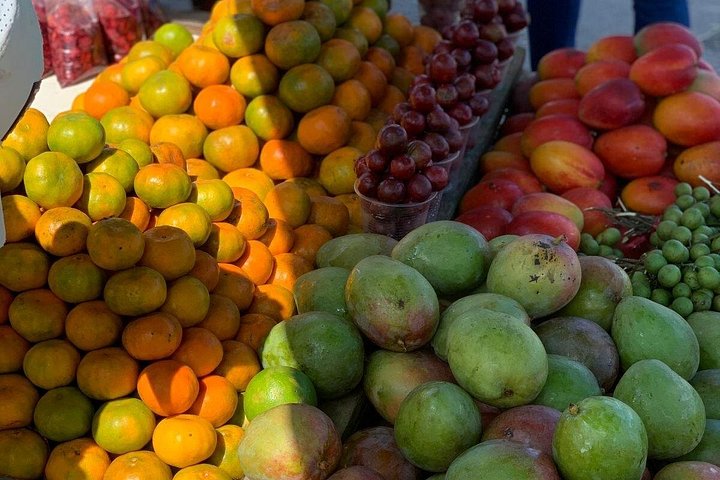 Explora la Ciudad Amurallada de Cartagena en un tour de comida callejera, degustando delicias locales y café, foto 13 | wizardtrip