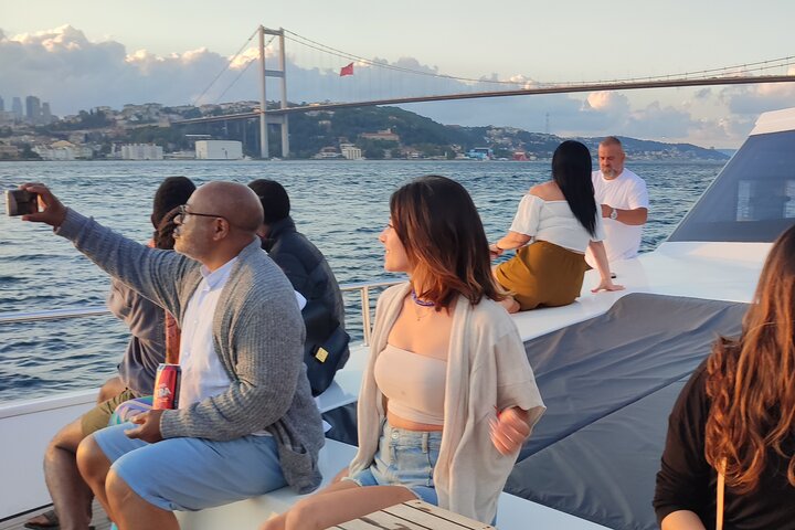 Luxury yacht cruise on Istanbul's Bosphorus at sunset, passing iconic landmarks, photo 9 | wizardtrip