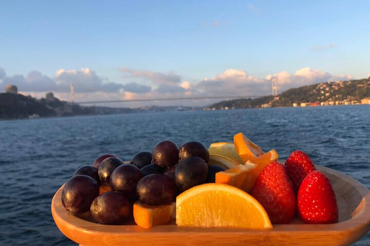 Luxury yacht cruise on Istanbul's Bosphorus at sunset, passing iconic landmarks, photo 12 | wizardtrip