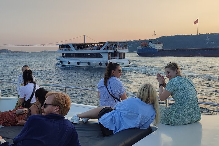 Luxury yacht cruise on Istanbul's Bosphorus at sunset, passing iconic landmarks, photo 15 | wizardtrip