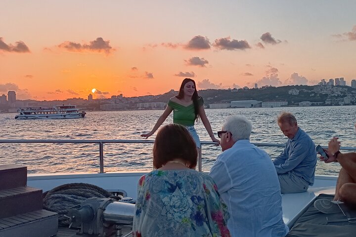 Luxury yacht cruise on Istanbul's Bosphorus at sunset, passing iconic landmarks, photo 22 | wizardtrip
