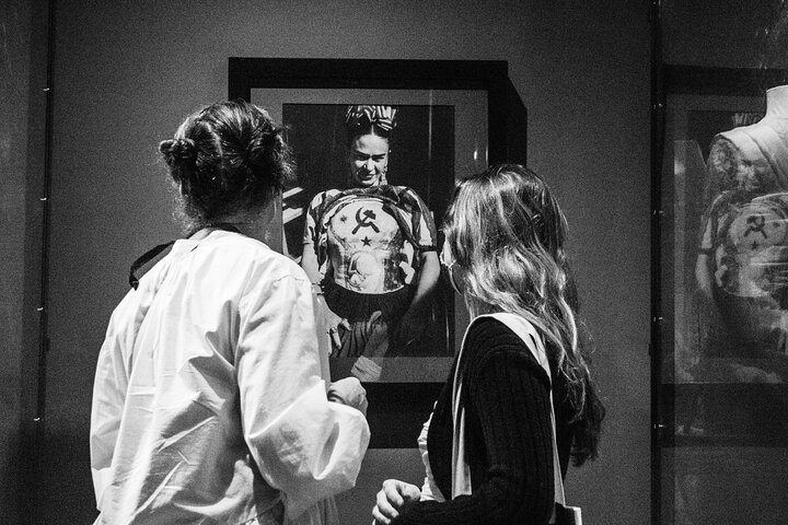 Guidad tur i Frida Kahlos Blå hus i Mexico City, utforskar hennes konst och liv, foto 12 | wizardtrip