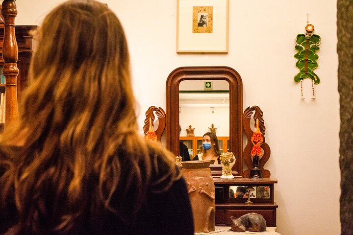 Guidad tur i Frida Kahlos Blå hus i Mexico City, utforskar hennes konst och liv, foto 16 | wizardtrip