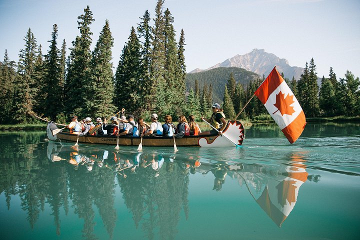 Nyd en naturskøn stor kanotur på Bow River i Banff National Park, Canada, foto 16 | wizardtrip