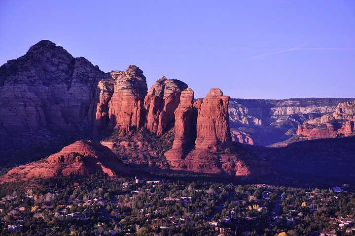 Passeio de vórtice em Sedona explorando locais espirituais e geológicos numa carrinha, foto 16 | wizardtrip