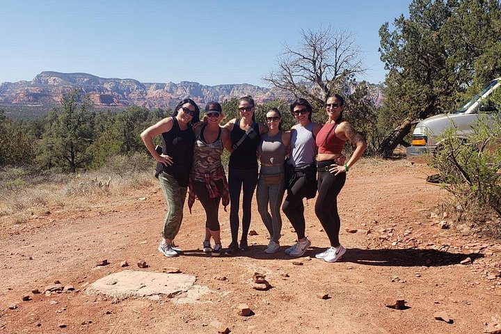 Passeio de vórtice em Sedona explorando locais espirituais e geológicos numa carrinha, foto 17 | wizardtrip