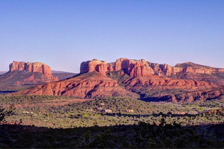 Passeio de vórtice em Sedona explorando locais espirituais e geológicos numa carrinha, foto 18 | wizardtrip