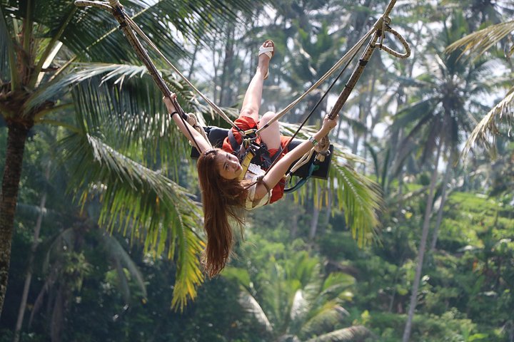 Passeio de bicicleta elétrica pelos terraços de arroz, templos e aldeias de Ubud na Indonésia, foto 12 | wizardtrip