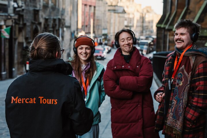 Un tour guidato a piedi del Royal Mile e del Castello di Edimburgo, esplorando siti storici, foto 7 | wizardtrip