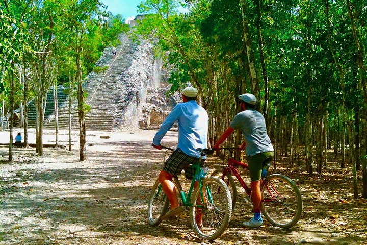 Ruines de Cobá, Réserve de Punta Laguna, Cenote et Famille Maya depuis Tulum | wizardtrip
