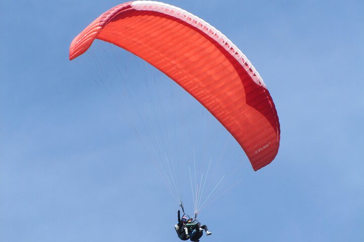 Opplev spenningen ved paragliding over Medellín, Colombia, med fantastisk utsikt, foto 13 | wizardtrip