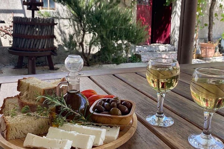 Kefalonia vintur med vingårdsbesøk, vinsmaking og lokale snacks, foto 7 | wizardtrip