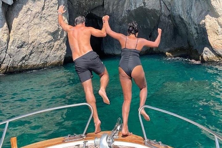 Privat bådtur langs den fantastiske Amalfikyst, Italien, med stop i Positano og Amalfi, foto 6 | wizardtrip