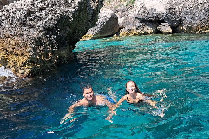 Privat bådtur langs den fantastiske Amalfikyst, Italien, med stop i Positano og Amalfi, foto 8 | wizardtrip
