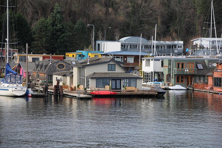 Malerische Bootstour durch die Wasserwege Seattles, einschließlich der Ballard Locks und der Skyline der Stadt, Foto 8 | wizardtrip