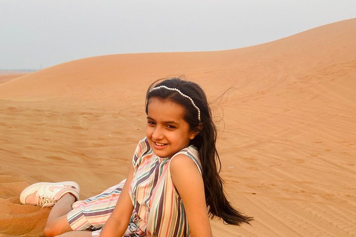Vivez un safari exaltant dans le désert de Dubaï avec dune bashing, sandboard et spectacles, photo 38 | wizardtrip