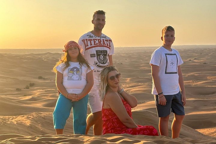 Vivez un safari exaltant dans le désert de Dubaï avec dune bashing, sandboard et spectacles, photo 39 | wizardtrip