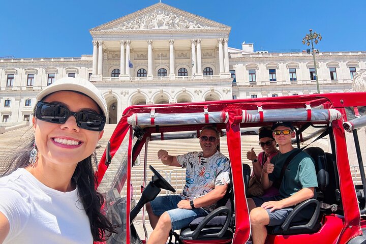 Private Tuk Tuk tour exploring historic Lisbon neighborhoods and landmarks, photo 13 | wizardtrip