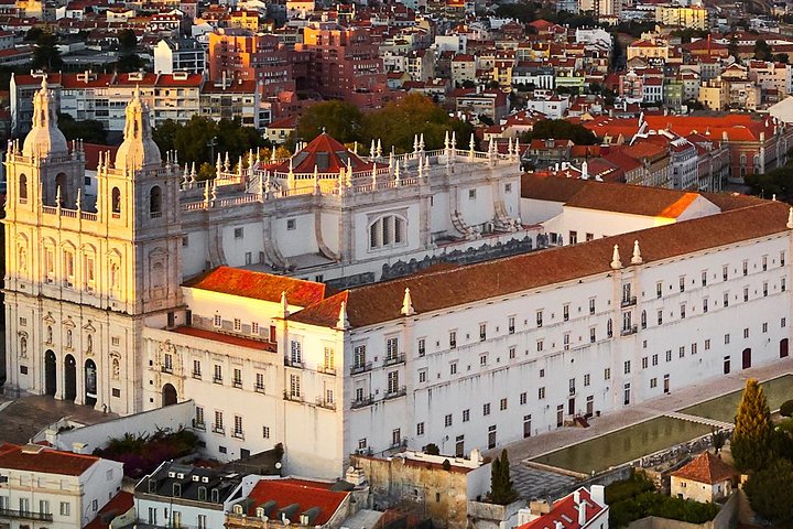 Private Tuk Tuk tour exploring historic Lisbon neighborhoods and landmarks, photo 19 | wizardtrip