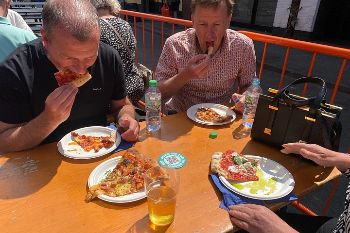 Guided food tour exploring Manchester's historic and modern culinary hotspots, photo 38 | wizardtrip