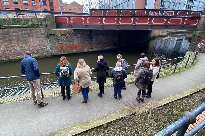 Guided food tour exploring Manchester's historic and modern culinary hotspots, photo 39 | wizardtrip
