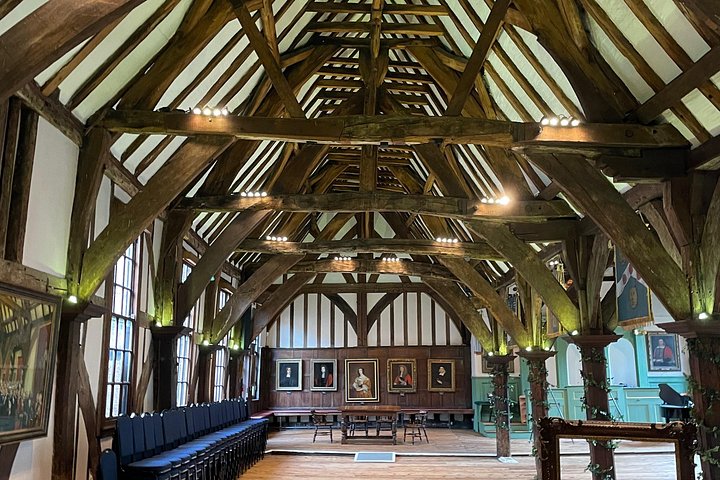 A guided walking tour exploring the historic streets, walls, and landmarks of York, England, photo 14 | wizardtrip